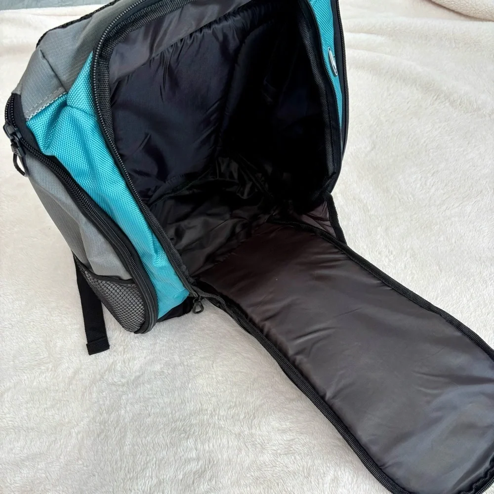 Emerald Waterways Daypack, Backpack Travel Bag -Gray Blue Black Side Pockets EUC